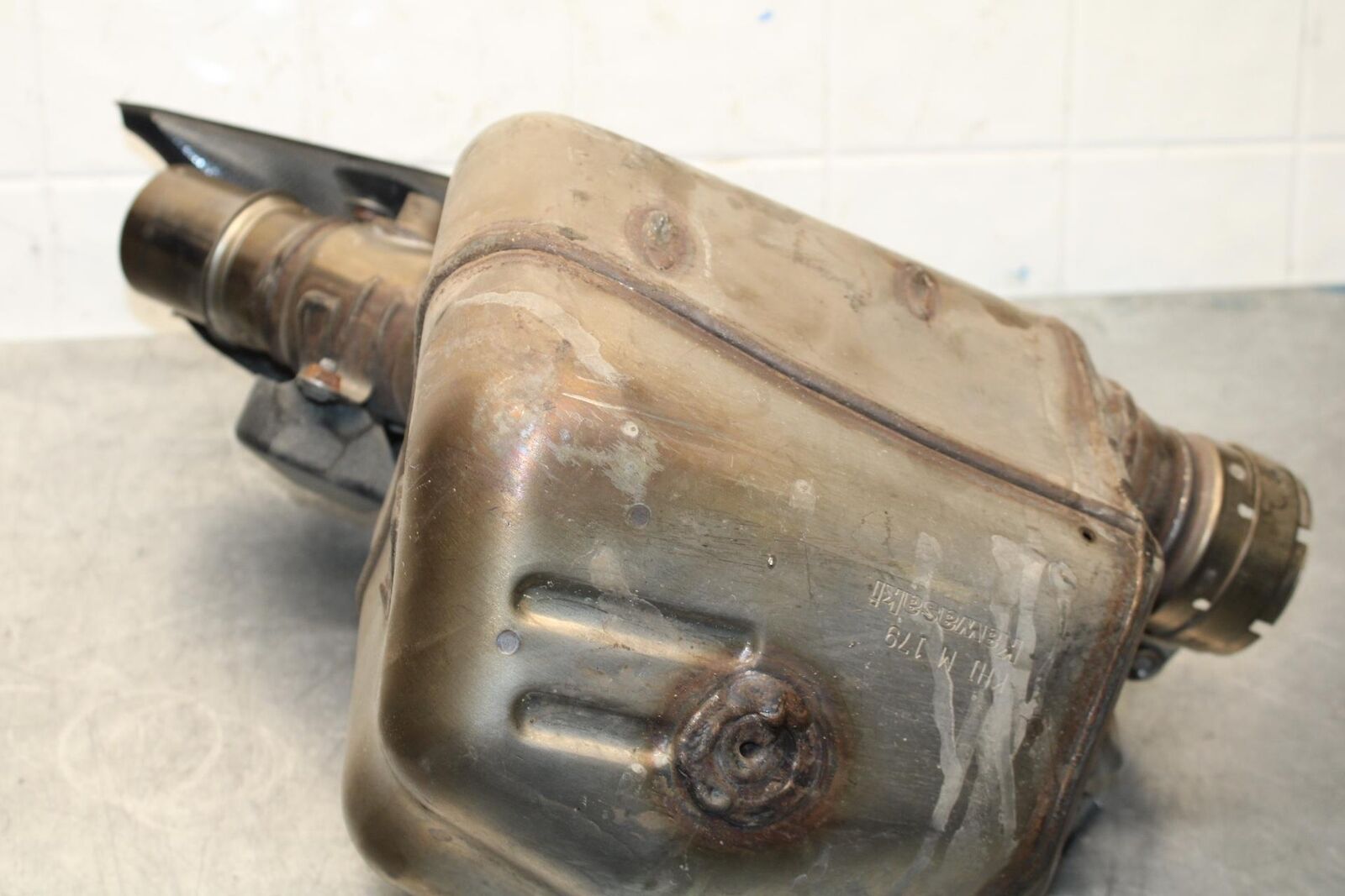 16-20 KAWASAKI ZX10R EXHAUST MIDPIPE MID MIDDLE PIPE BB591