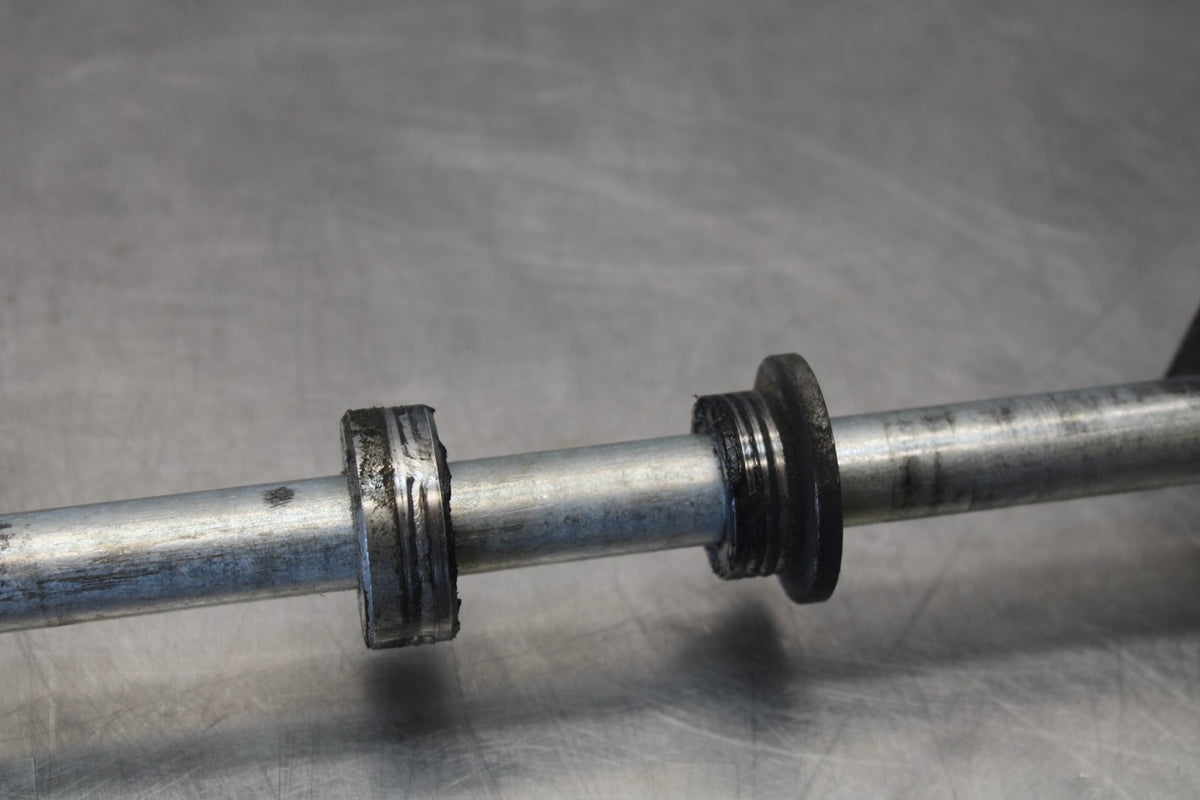 24-25 KAWASAKI ELIMINATOR 450 REAR AXLE BACK WHEEL RIM PIVOT BOLT AXEL BB869