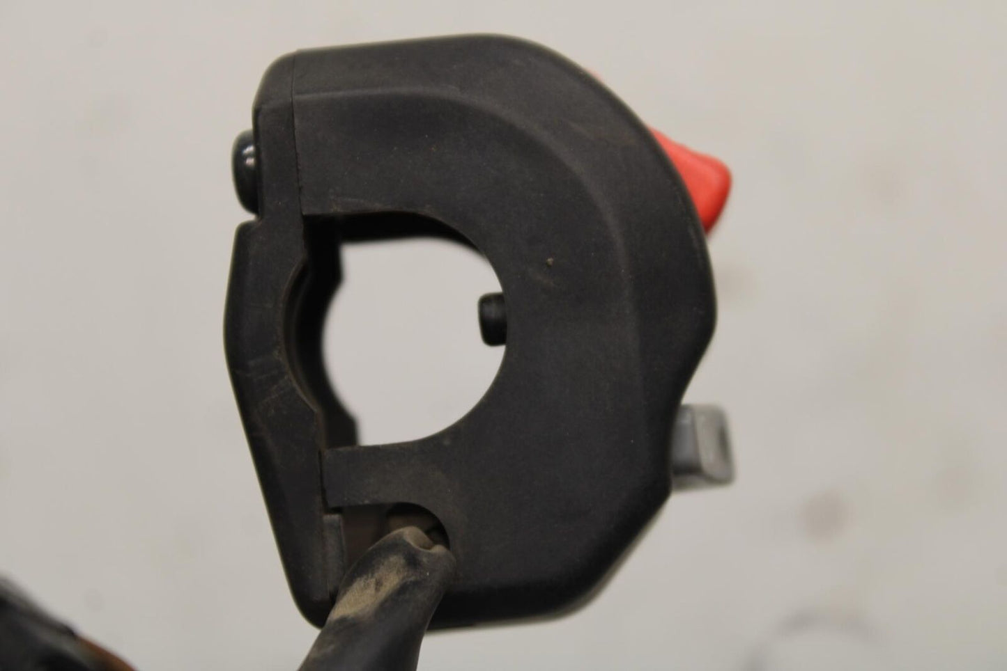 07-08 YAMAHA YZF R1 RIGHT CLIP ON HANDLE KILL OFF START SWITCH  BB575