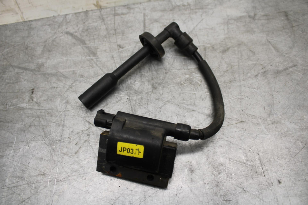 21 HUSQVARNA VITPILEN 401 IGNITION COIL SPARK PLUG CAP  BB467