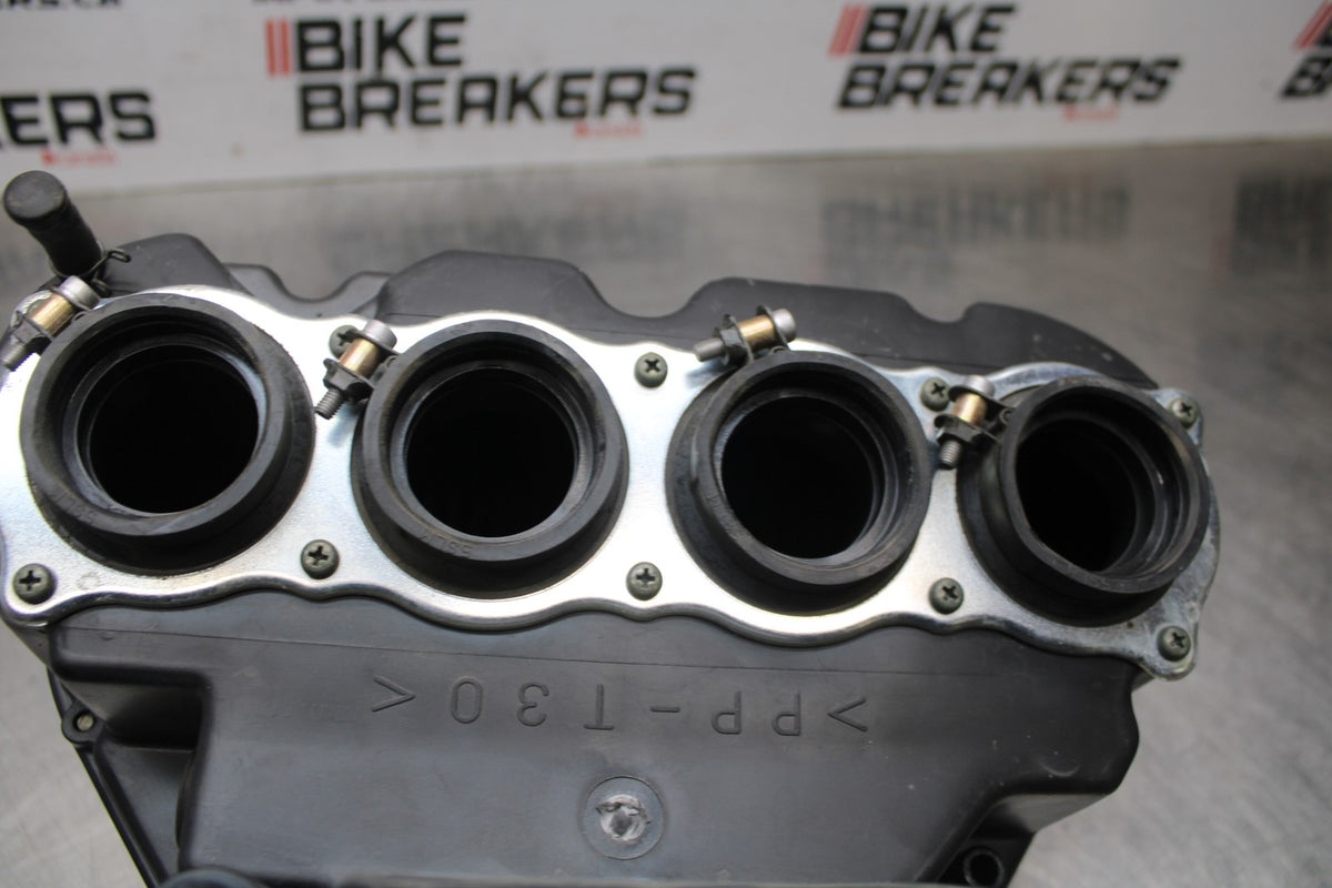 05 YAMAHA YZF R6 AIRBOX AIR INTAKE FILTER BOX BB814