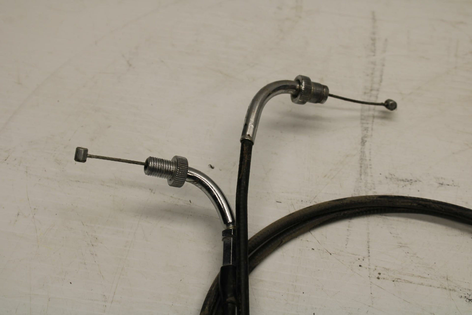 05-07 HONDA VTX1800F2 THROTTLE CABLES LINES BB351