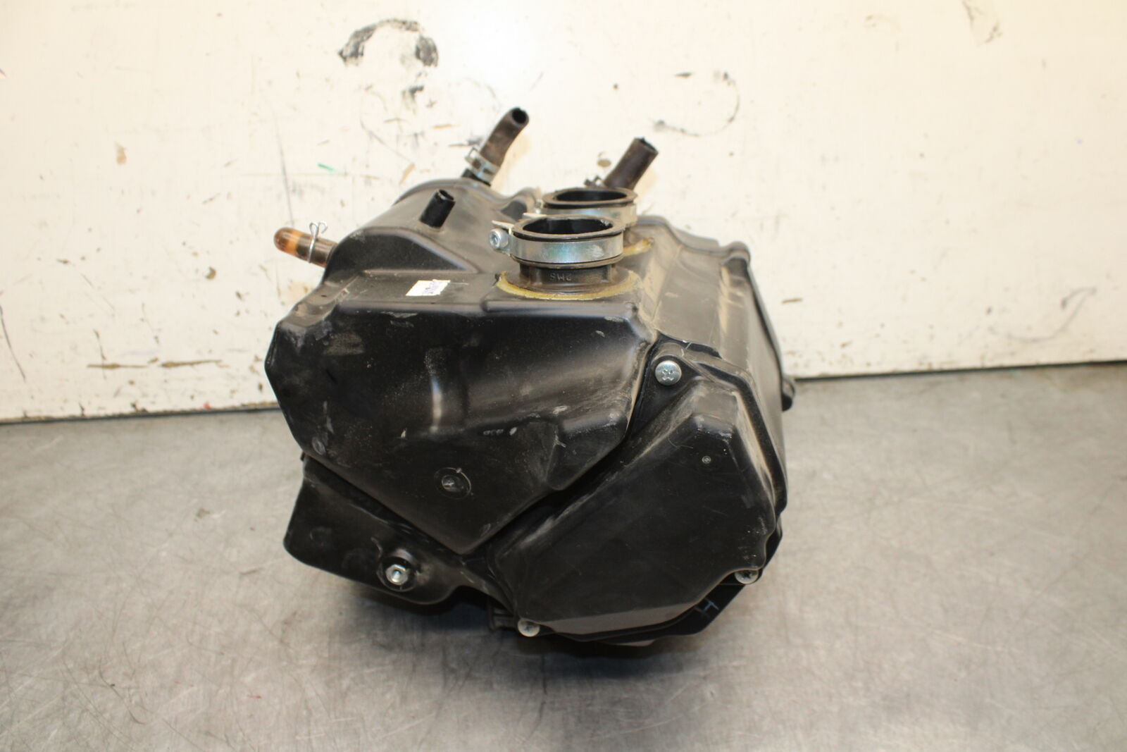 19-24 YAMAHA R3 AIRBOX AIR INTAKE FILTER BOX BB736