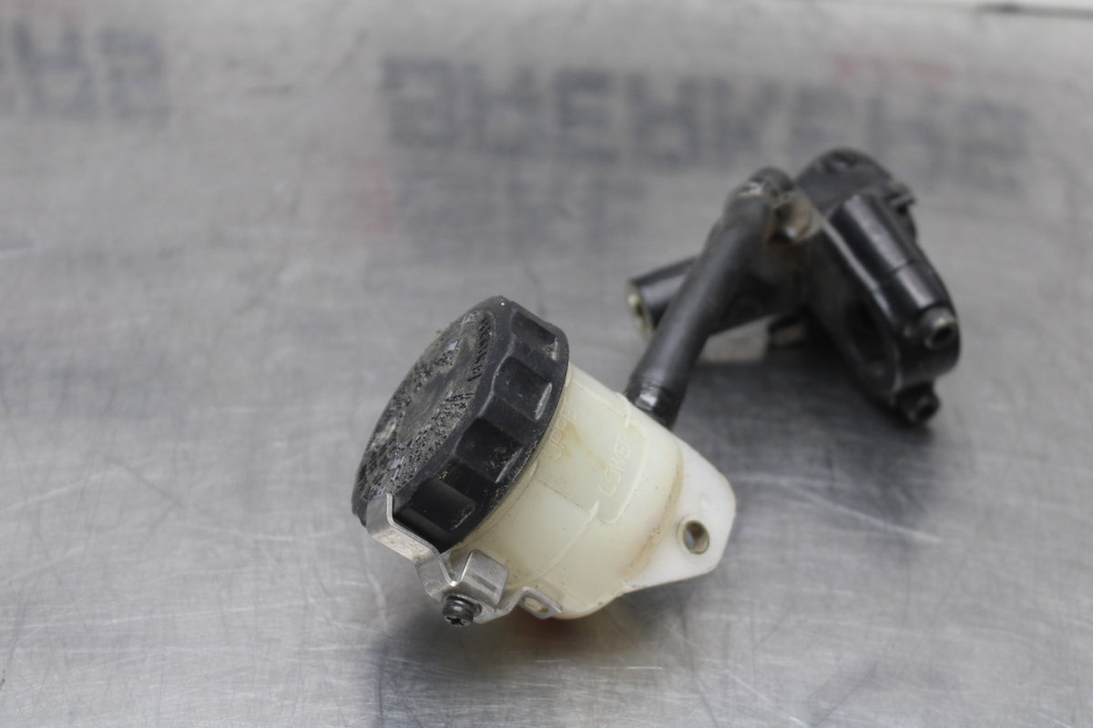 99 KAWASAKI NINJA ZX9R FRONT BRAKE MASTER CYLINDER BB05