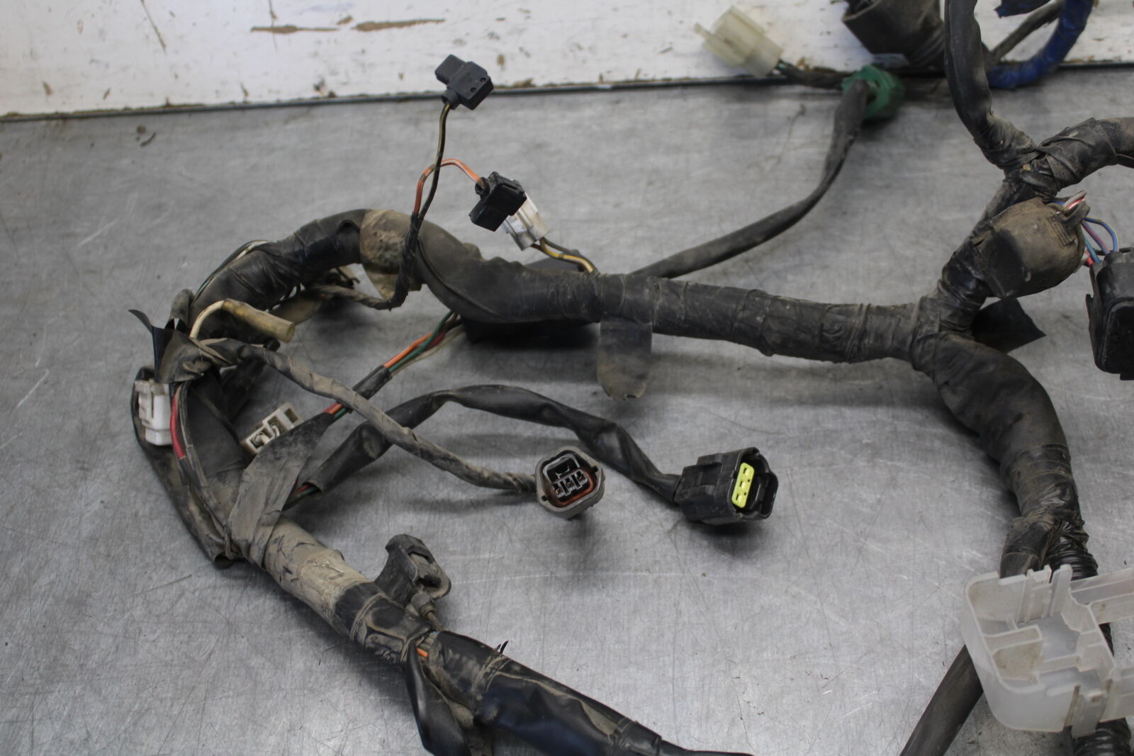 05-09 SUZUKI BOULEVARD C90 MAIN ENGINE WIRING HARNESS MOTOR WIRE LOOM BB692