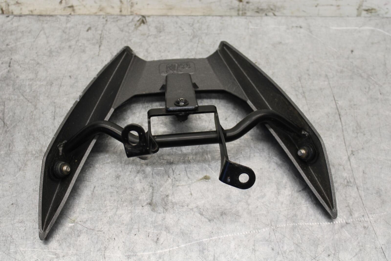 2015 Yamaha FZ09 OEM PASSENGER REAR SEAT GRAB BAR HANDLE SET BB54