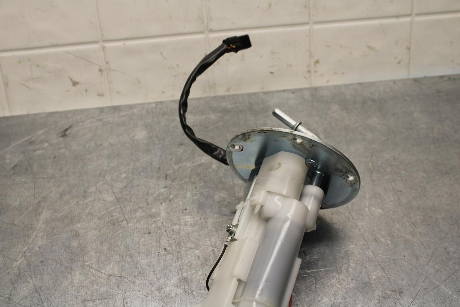 20 KAWASAKI Z400 ER400 ABS FUEL PUMP GAS PETROL SENDER UNIT BB586