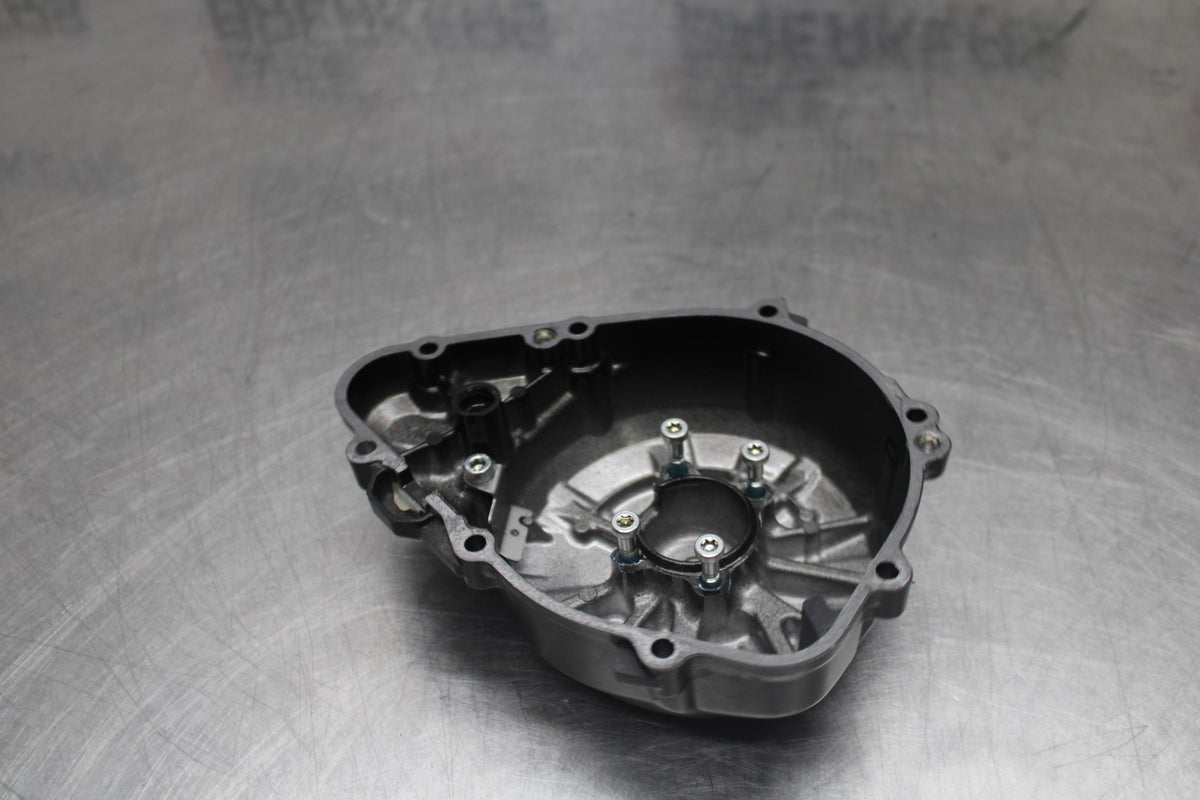 25 KAWASAKI Z900 STATOR MAGNETO ALTERNATOR GENERATOR COVER BB928