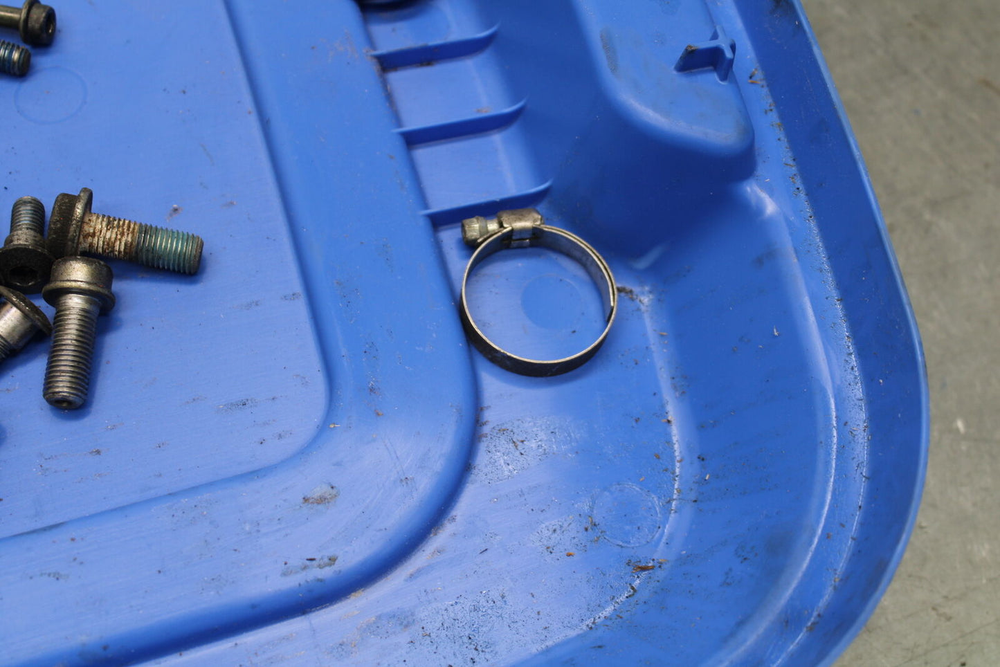 05-06 SUZUKI GSXR1000 ENGINE MOUNTING BOLTS HARDWARE MOTOR SCREWS BB113