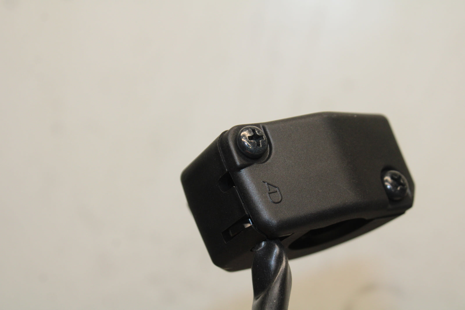 12-25 KAWASAKI NINJA ZX14R NEW!! RIGHT HANDLE KILL OFF START SWITCH BB757