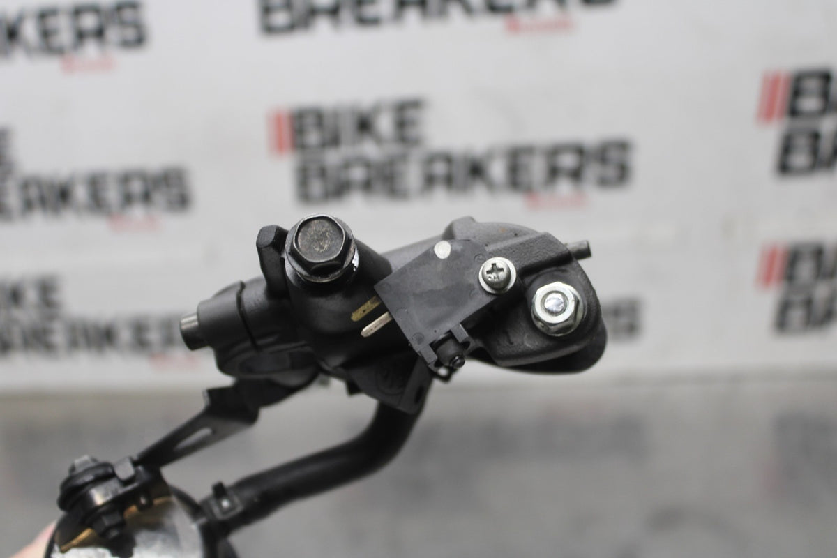 23 KAWASAKI Z900RS FRONT BRAKE MASTER CYLINDER BB935