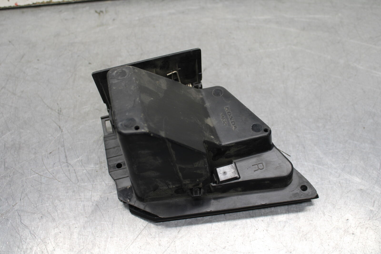 14 HONDA CTX1300A STORAGE BIN COMPARTMENT POCKET SET BB732