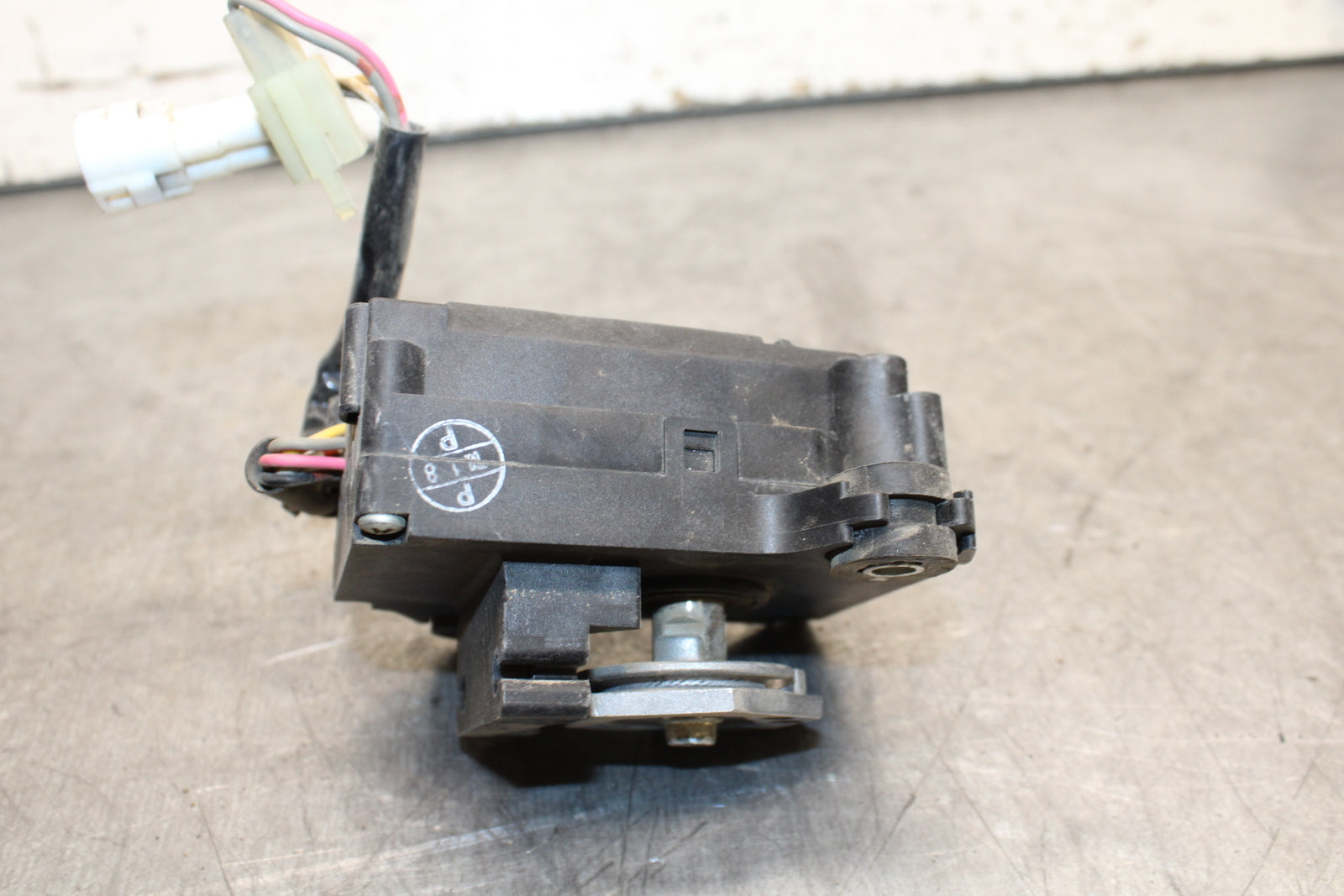 08-10 SUZUKI GSXR 600 EXHAUST VALVE SERVO MOTOR  BB721