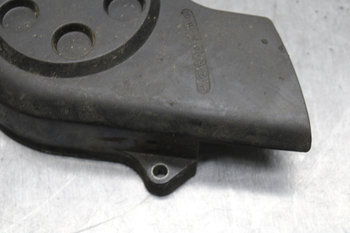 01-06 HONDA CBR600F4I ENGINE SPROCKET COVER BB115