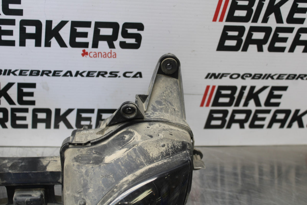 07-08 KAWASAKI NINJA ZX6R FRONT HEADLIGHT HEAD LIGHT LAMP 23007-0071 BB203