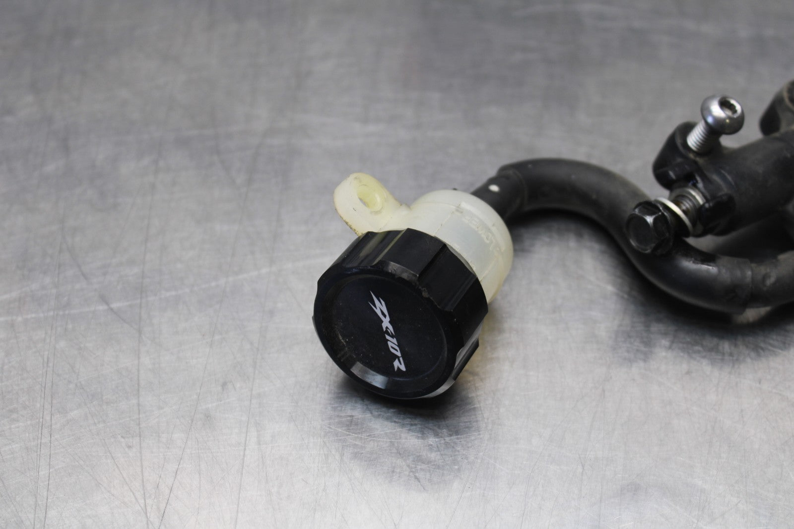 08 KAWASAKI NINJA ZX10R REAR BACK BRAKE MASTER CYLINDER W RESERVOIR BB201