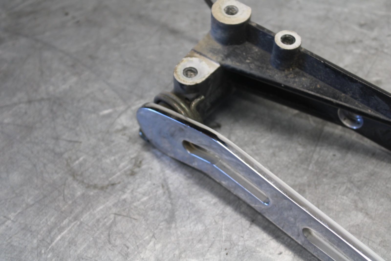 05-06 YAMAHA ROYAL STAR RIGHT REARSET BRAKE FOOT PEDAL BB697