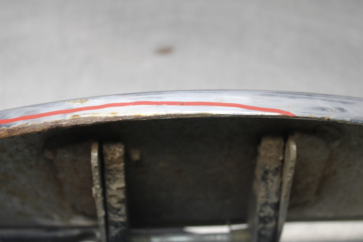 02 KAWASAKI VULCAN 800 VN800B CLASSIC LEFT FRONT FOOT REST STEP BB862