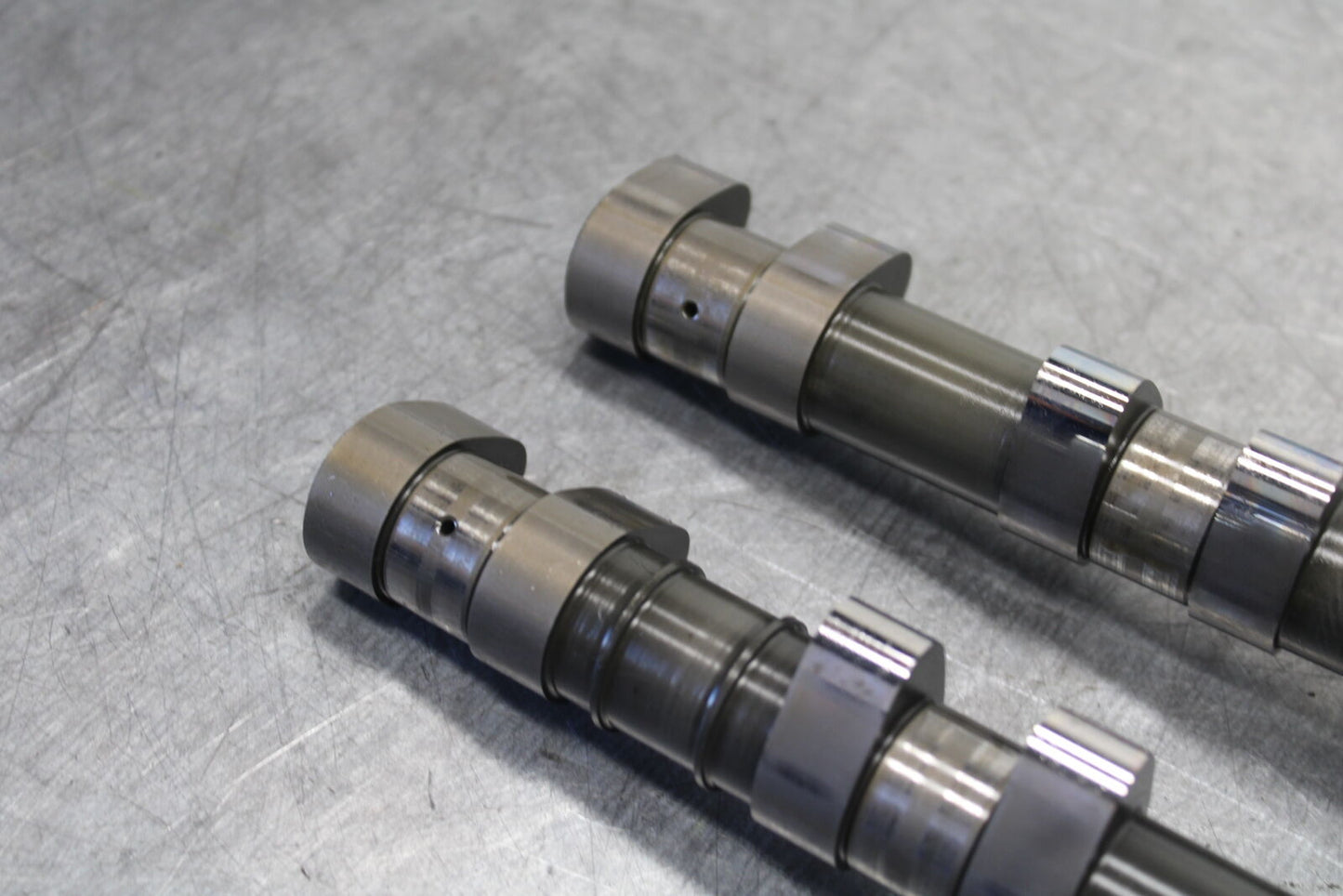 08-09 YAMAHA YZF R6S CAMSHAFT CAMS SHAFTS  5SL-12170-00-00 5SL-12180-00-00 BB690