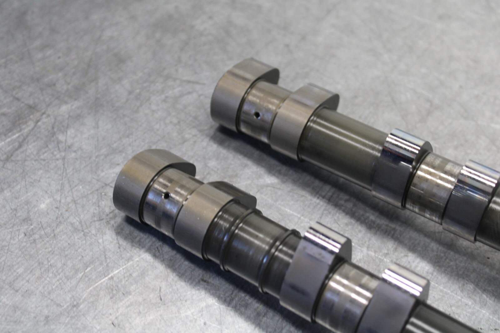 08-09 YAMAHA YZF R6S CAMSHAFT CAMS SHAFTS  5SL-12170-00-00 5SL-12180-00-00 BB690