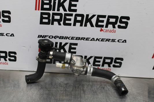 13-17 KAWASAKI NINJA 300 EX300 ABS THERMOSTAT W HOUSING ASSEMBLY BB187