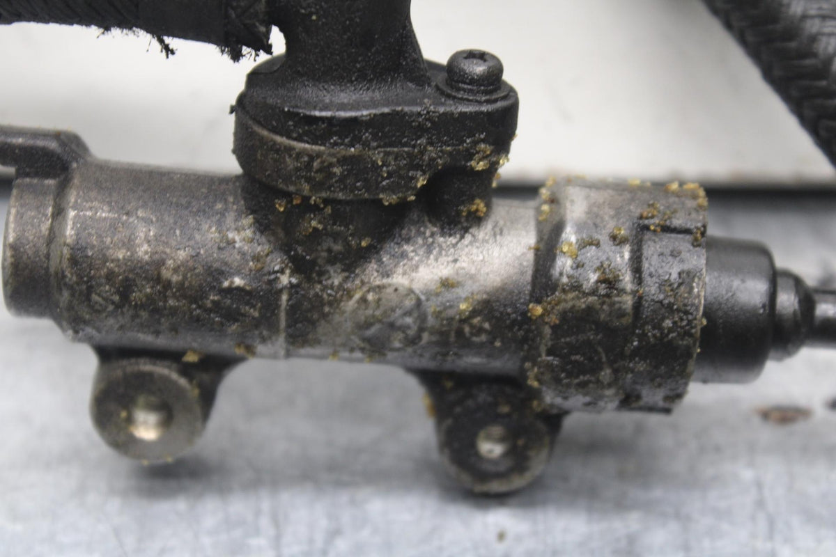 2001 Honda ST1100 REAR BACK BRAKE MASTER CYLINDER W RESERVOIR BB89
