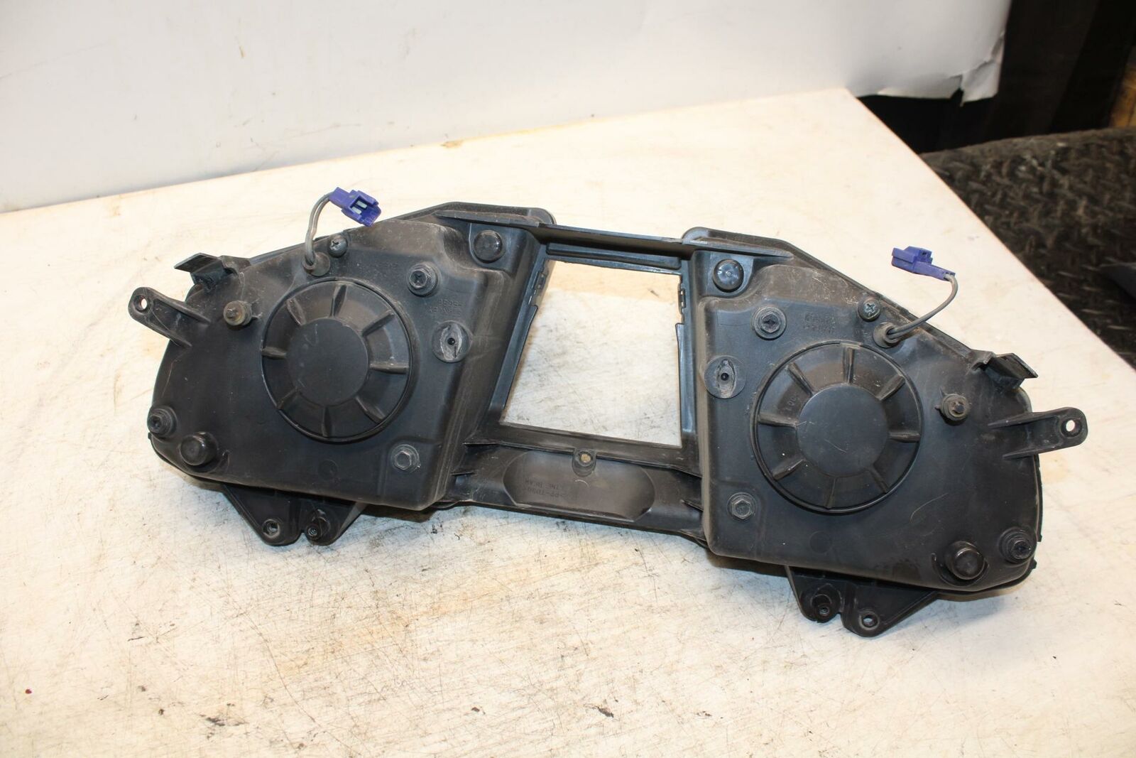 08 YAMAHA YZF R6 2c0 FRONT HEADLIGHT HEAD LIGHT LAMP BB365