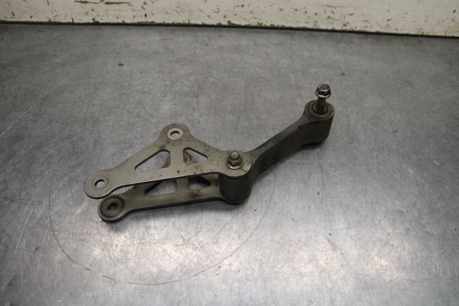 12-13 KAWASAKI Z1000 REAR DOGBONE SHOCK LINKAGE LINK BB743