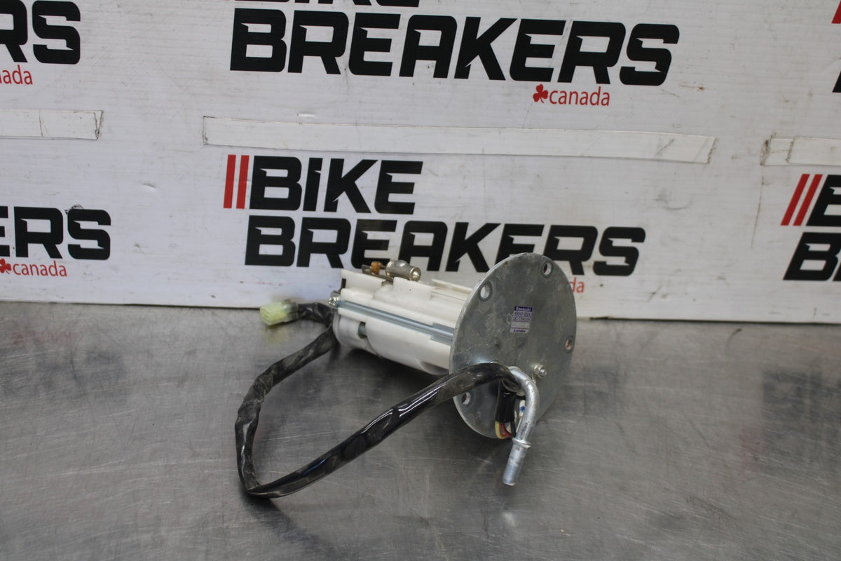 08-09 KAWASAKI NINJA ZX14R FUEL PUMP GAS PETROL SENDER UNIT BB932