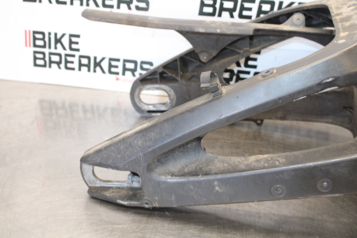 05 YAMAHA YZF R6 REAR SWINGARM BACK SUSPENSION SWING ARM BB894