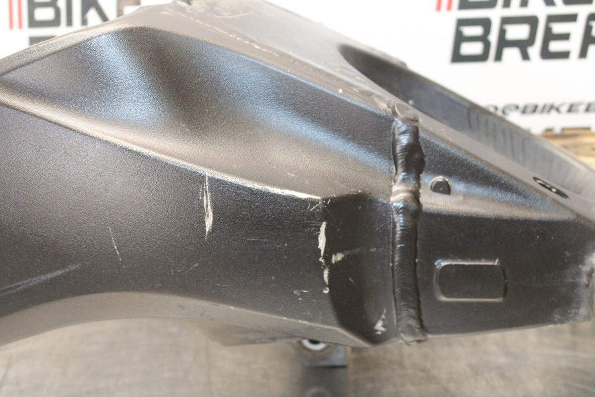 11-22 SUZUKI GSXR 600  REAR SWINGARM BACK SUSPENSION SWING ARM BB193
