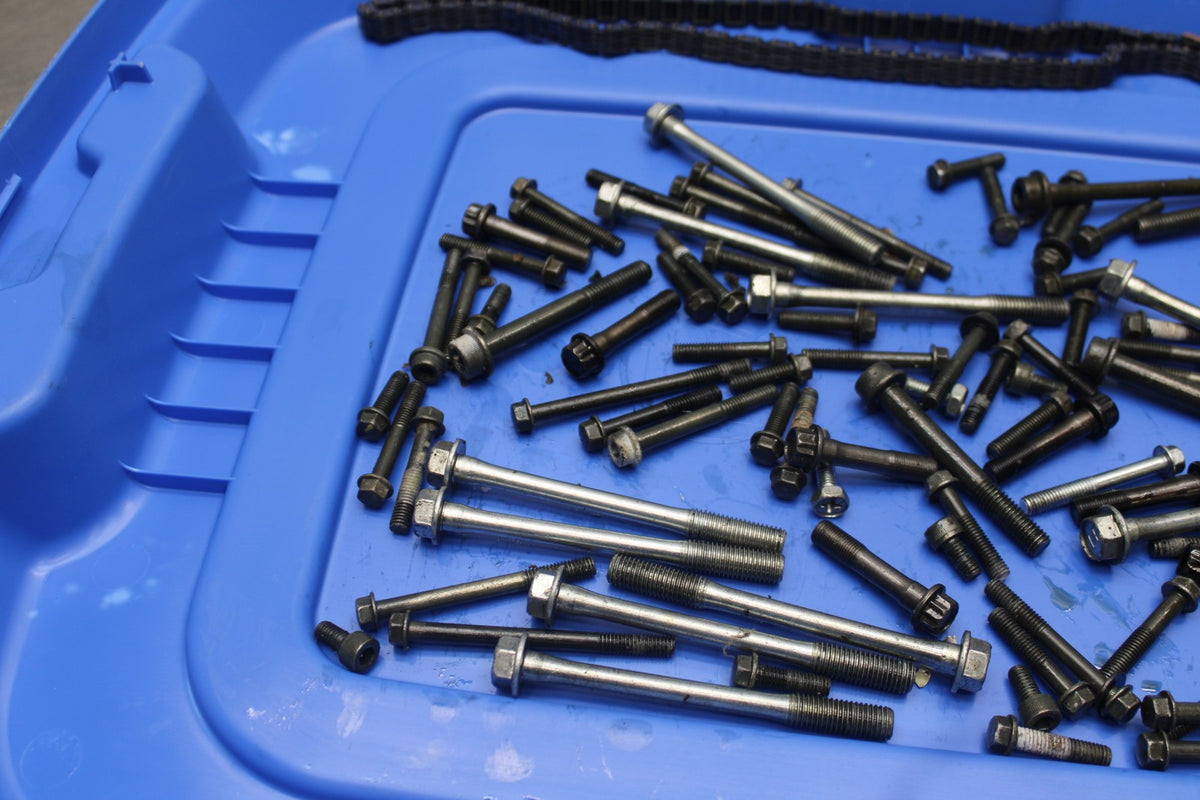 03 SUZUKI GSXR600 ENGINE MOUNTING BOLTS HARDWARE MOTOR SCREWS BB801