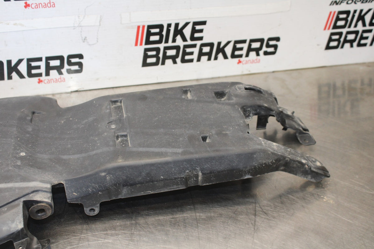 22 KAWASAKI NINJA ZX6R ZX636 ABS 40TH ANNIVERSARY EDITION REAR BACK TAIL BB911