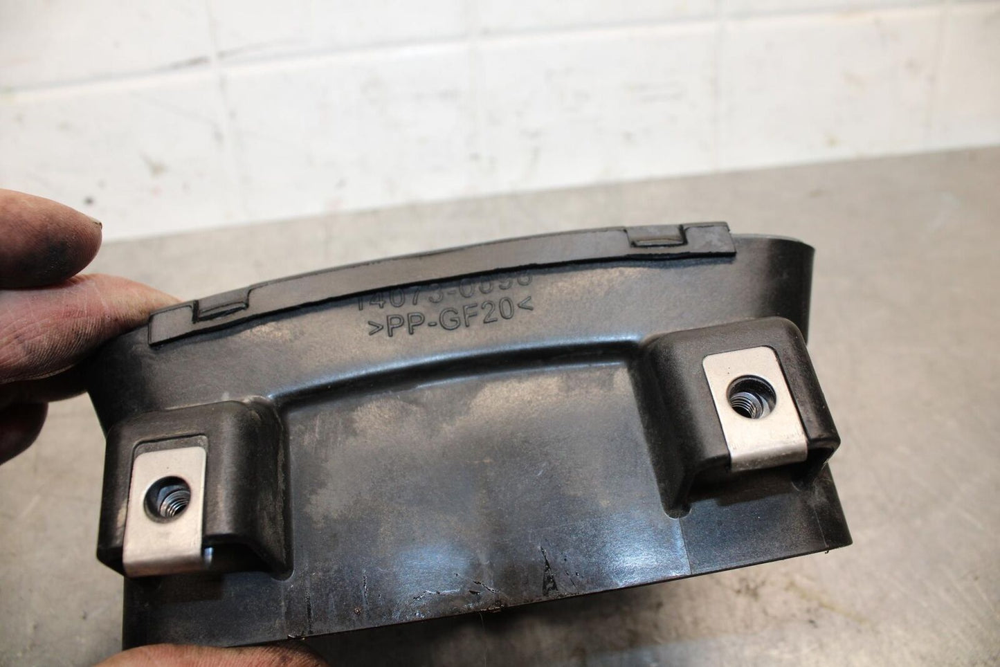 08-09 KAWASAKI NINJA ZX14R AIR INTAKE GRILL BB73