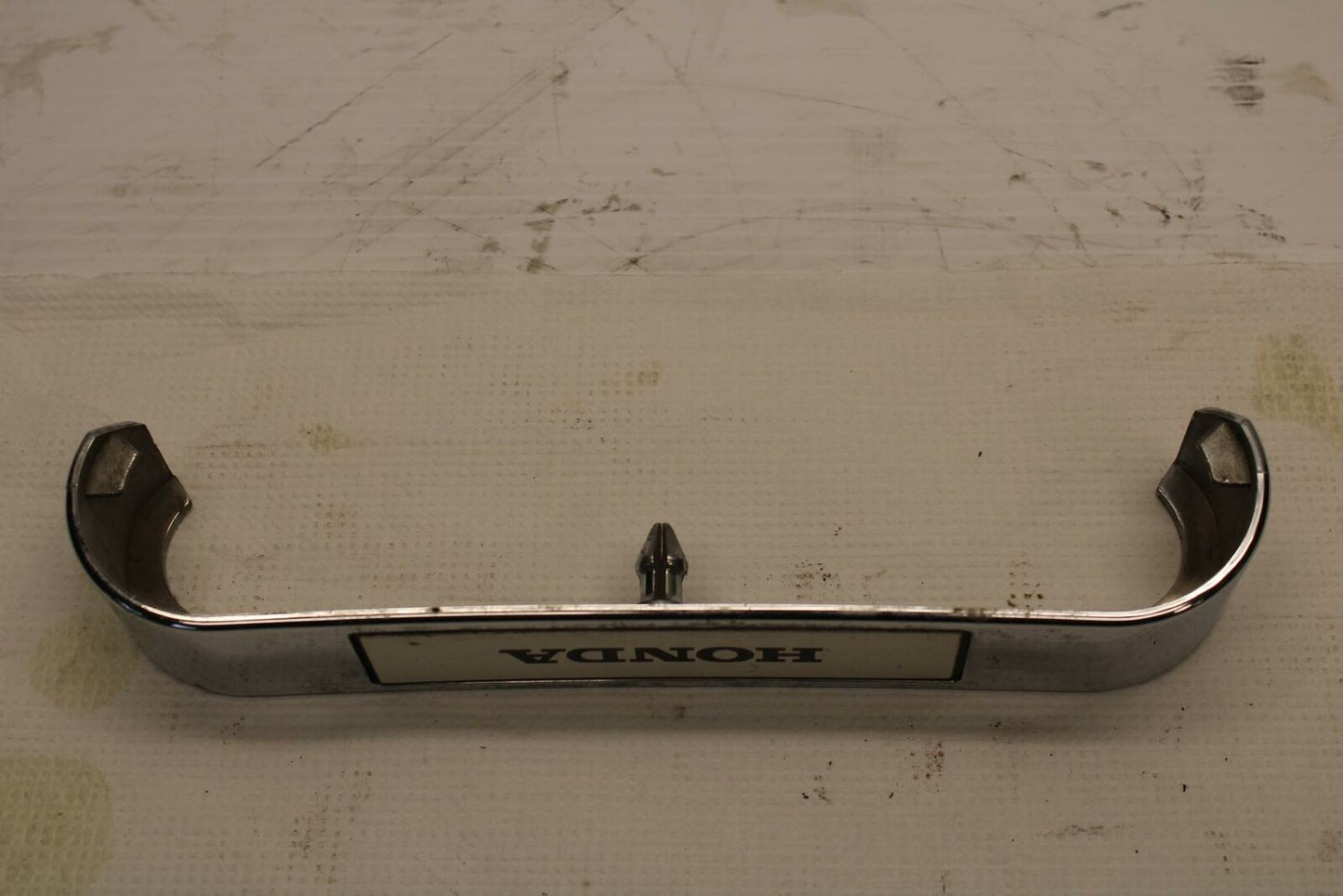 84-85 HONDA V30 MAGNA FRONT FORKS CLAMP LOWER TRIPLE TREE COVER BB251