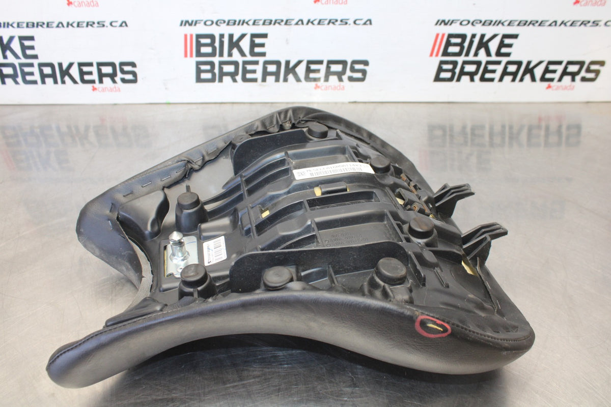 24-25 KAWASAKI ELIMINATOR 450 FRONT DRIVERS SEAT BB869