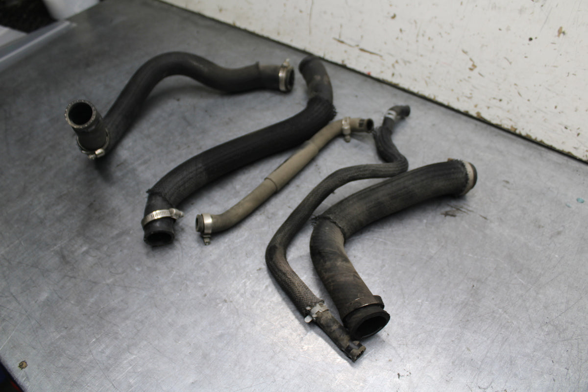 08-09 SUZUKI GSXR600 RADIATOR HOSES ENGINE COOLANT WATER PIPES HOSE SET  BB728
