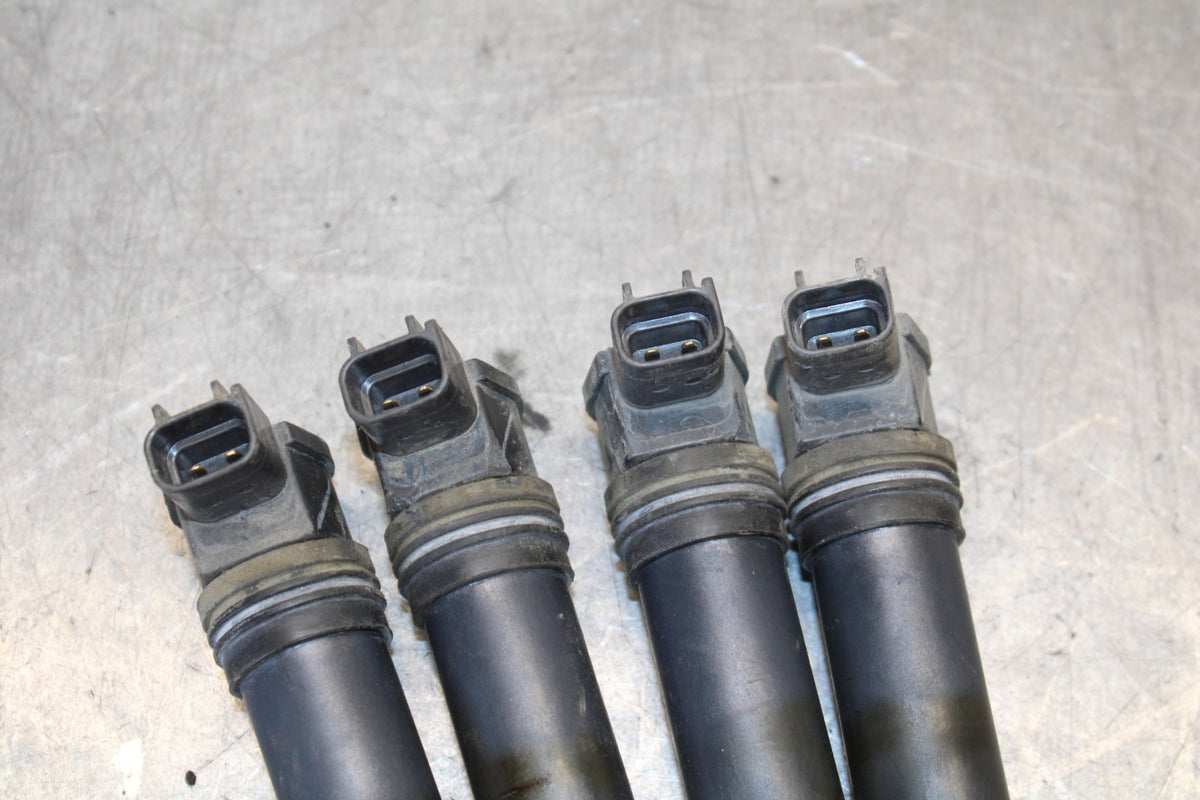 05-06 HONDA CBR600RR IGNITION COILS COIL SPARK PLUG CAPS 30700-MEE-641 BB689