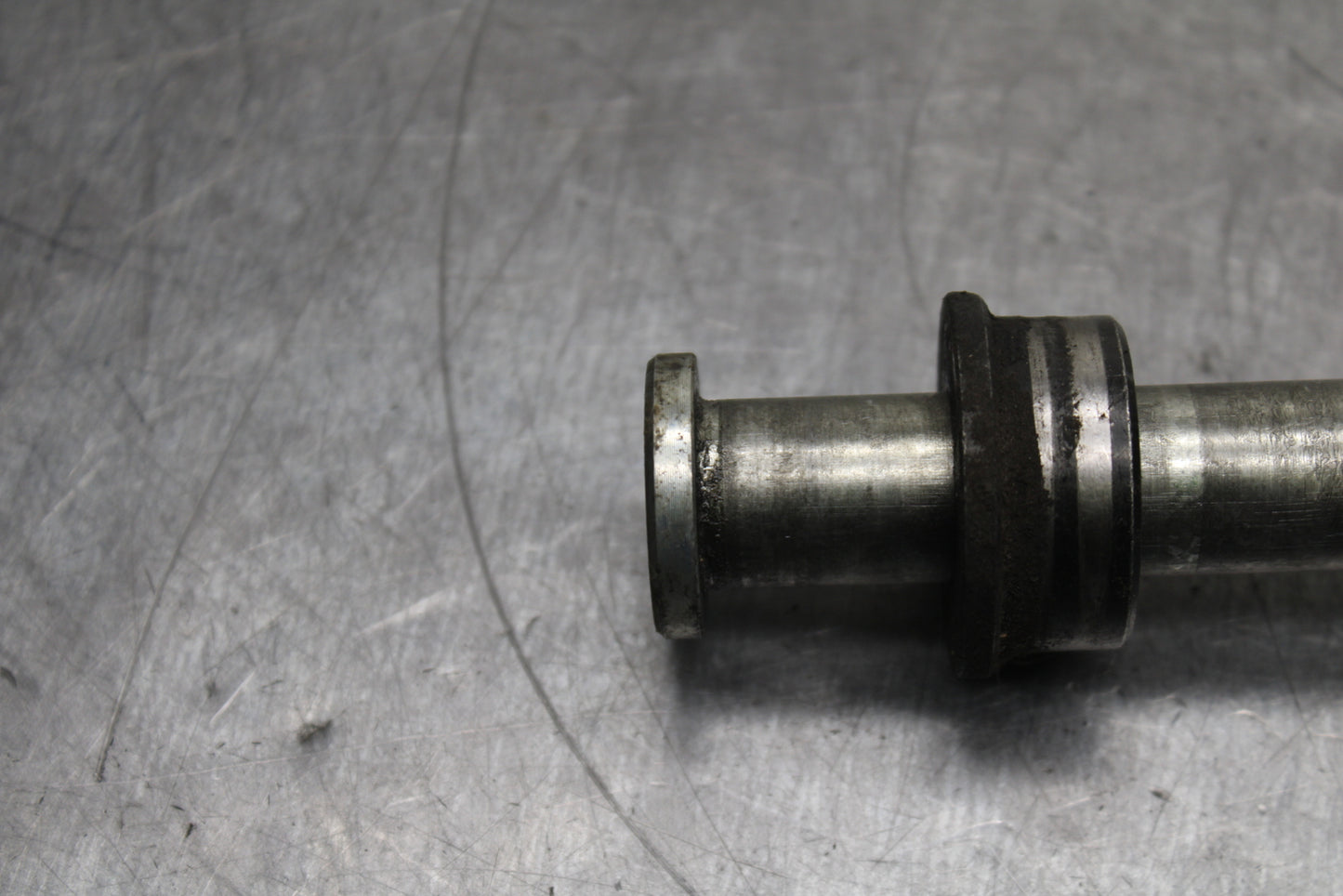 12-13 KAWASAKI Z1000 REAR AXLE BACK WHEEL RIM PIVOT BOLT AXEL BB743