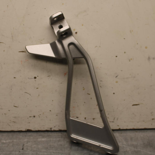 20-23 APRILIA RS660 LEFT PASSENGER FOOT PEG BRACKET MOUNT BB643