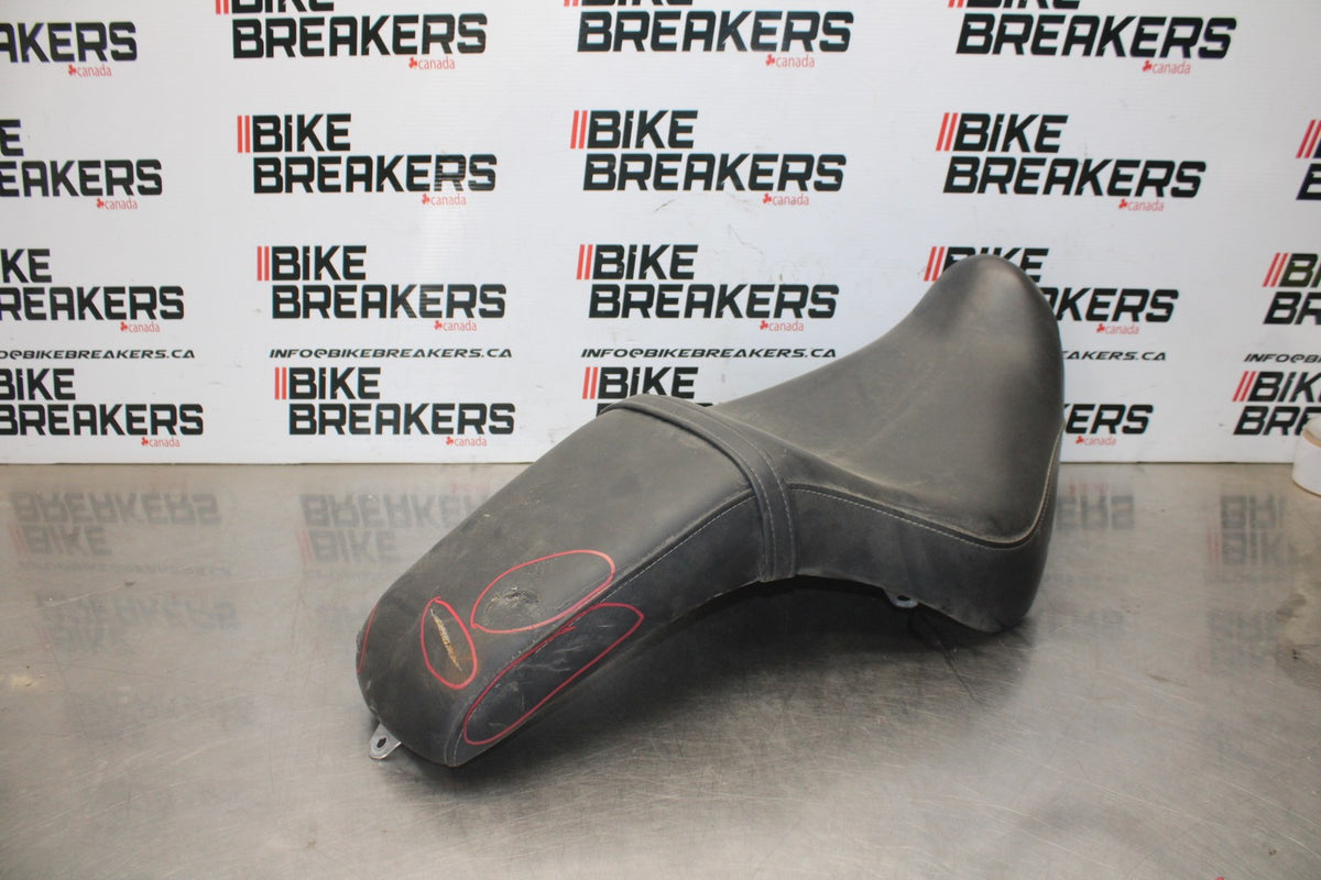 03-08 HONDA VTX1300C FRONT REAR SEAT SADDLE BB868