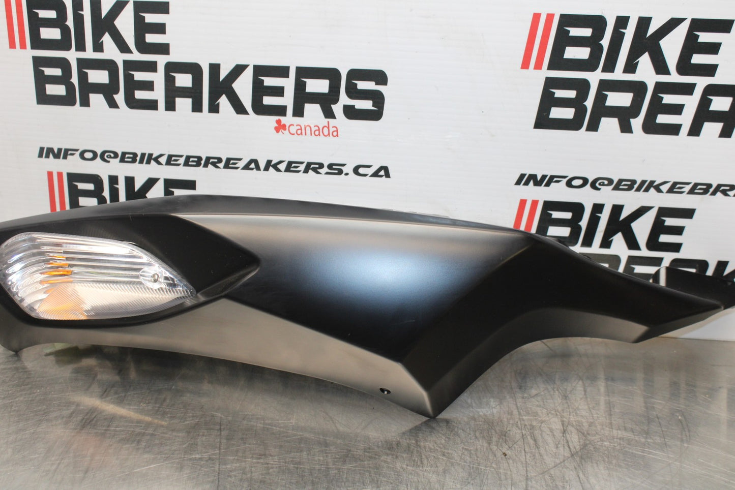 23-24 KAWASAKI NINJA ZX14R NEW!! RIGHT REAR BACK TAIL FAIRING COWL & LIGHT BB764