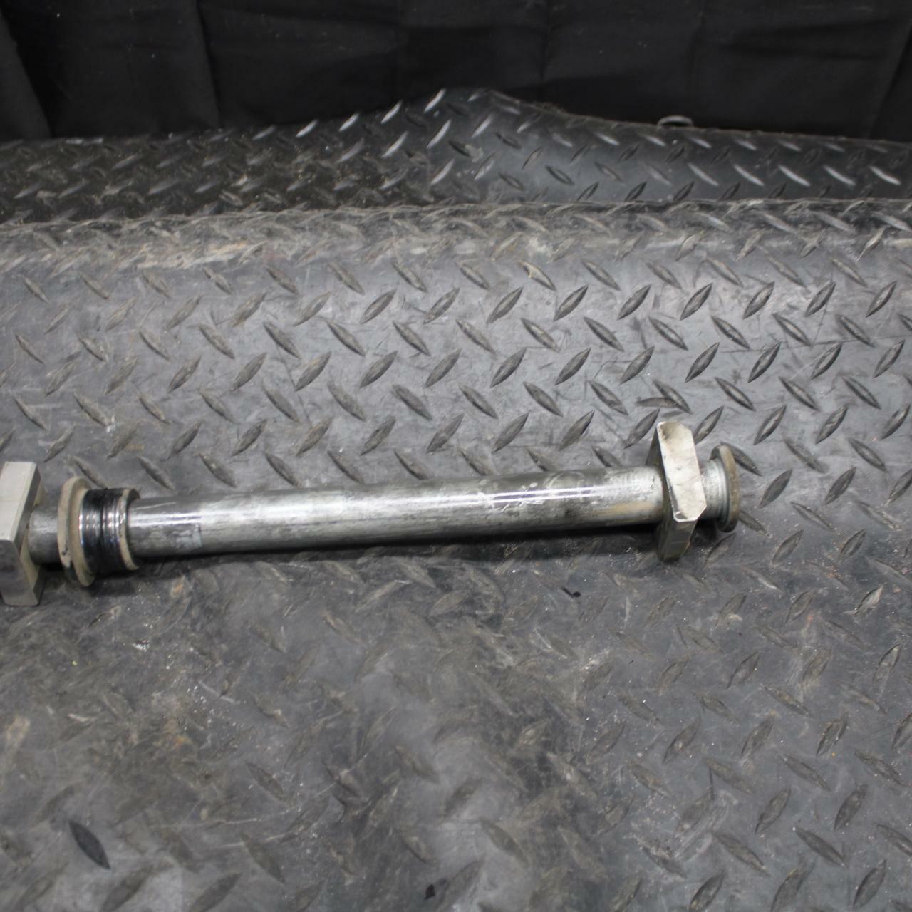 10-11 HONDA CBR1000RR REAR AXLE  WHEEL RIM PIVOT BOLT AXEL 42301-MFL-000 BB228