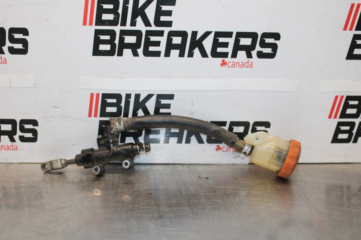 84 HONDA INTERCEPTOR 1000 VF1000F REAR BRAKE MASTER CYLINDER RESERVOIR BB878