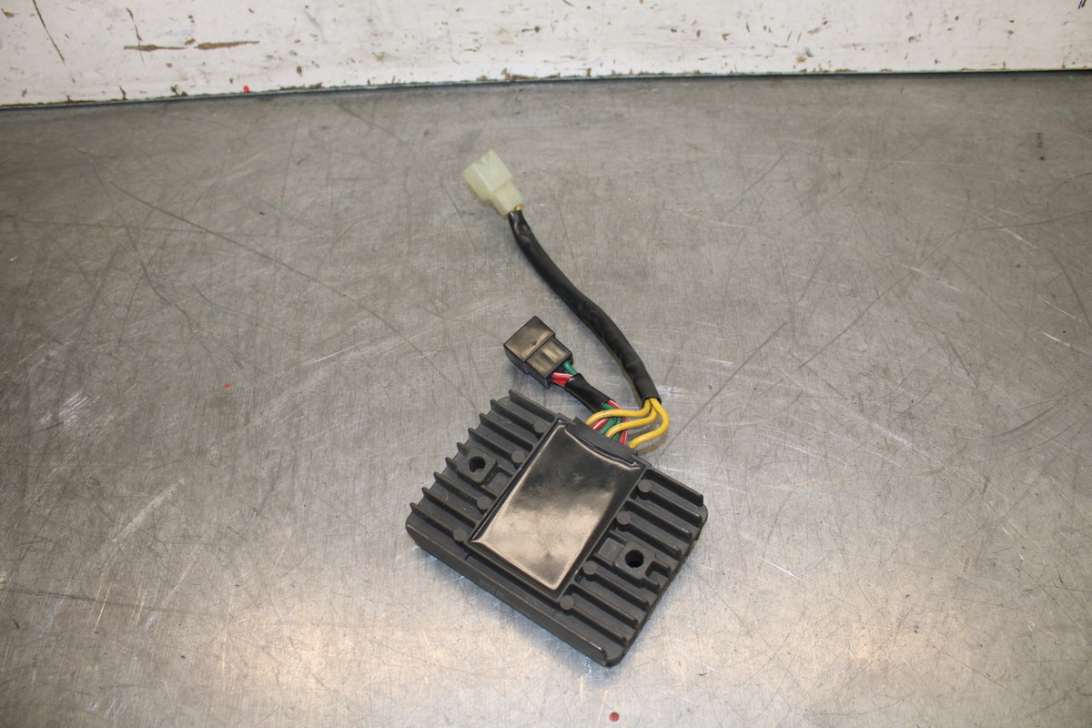 12-13 DUCATI STREETFIGHTER 848 RECTIFIER VOLTAGE REGULATOR BB705