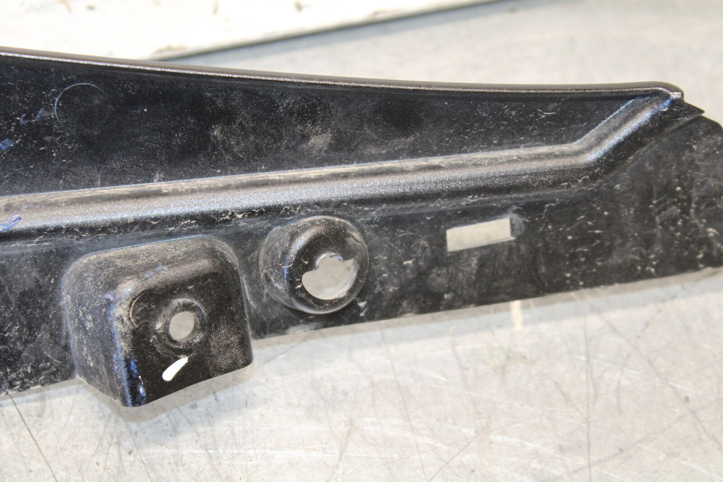 19-22 KAWASAKI Z400 LEFT RIGHT FRONT UPPER MID SIDE FAIRING COWL PLASTIC BB708