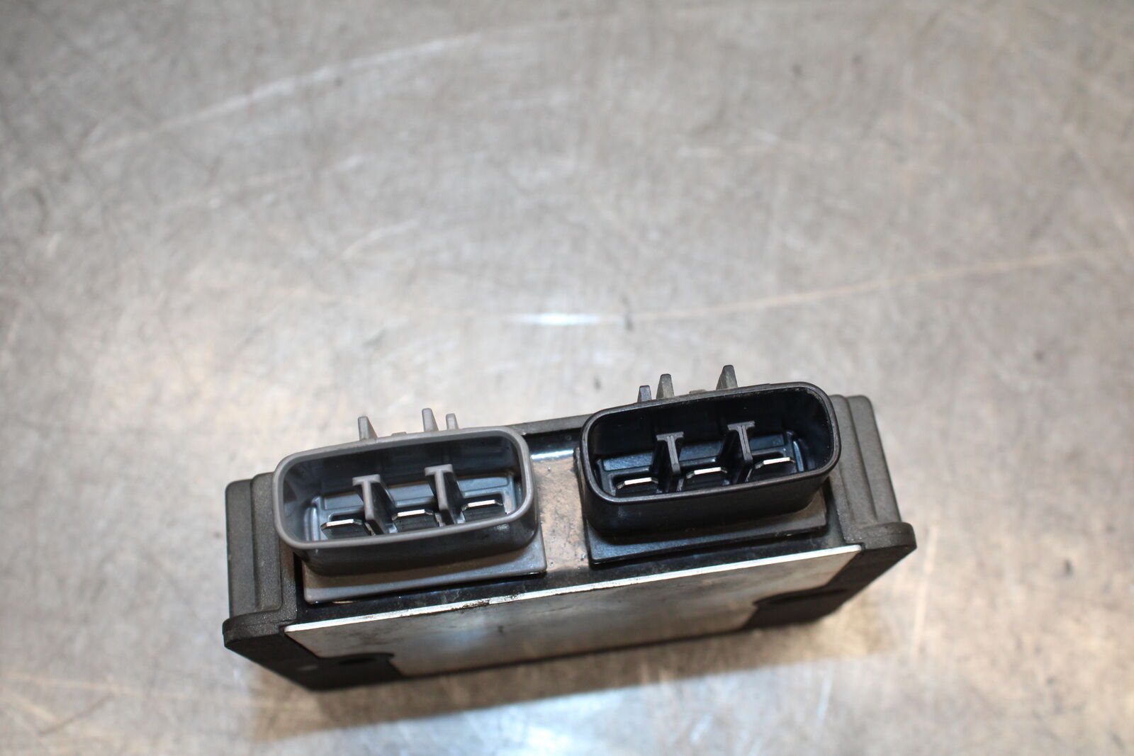 16 KAWASAKI NINJA ZX10R RECTIFIER VOLTAGE REGULATOR 21066-0748  BB650