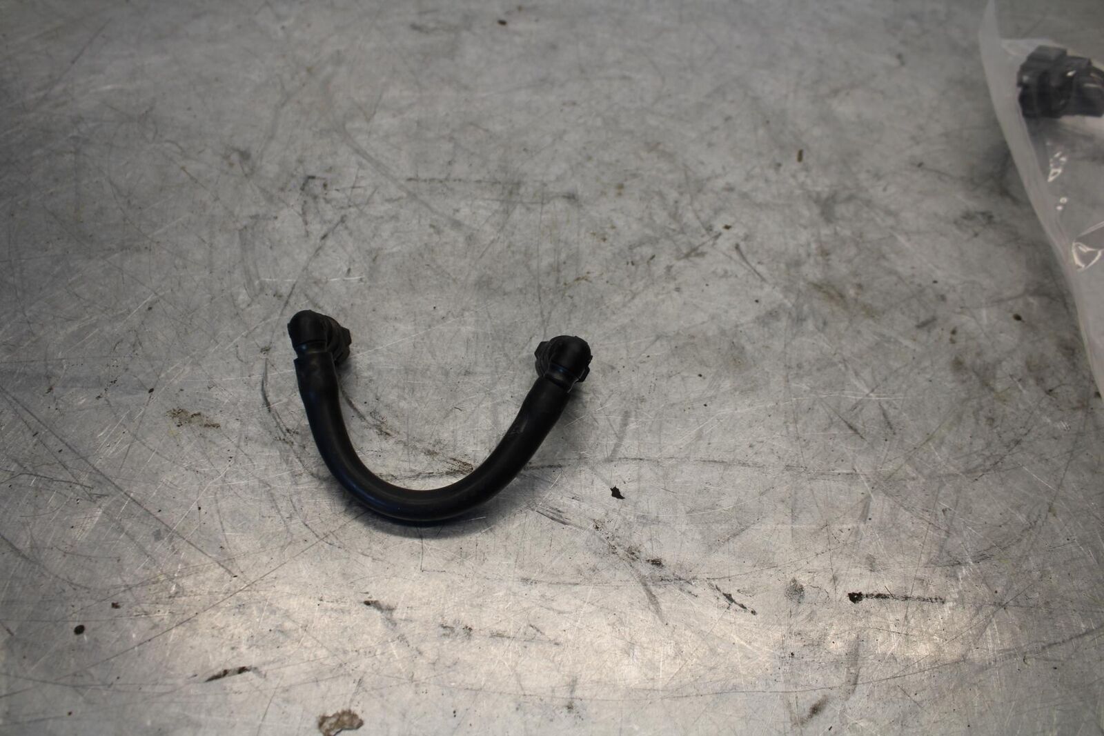 09-16 SUZUKI GSXR1000 FUEL HOSE GAS LINE TUBE PIPE BB439