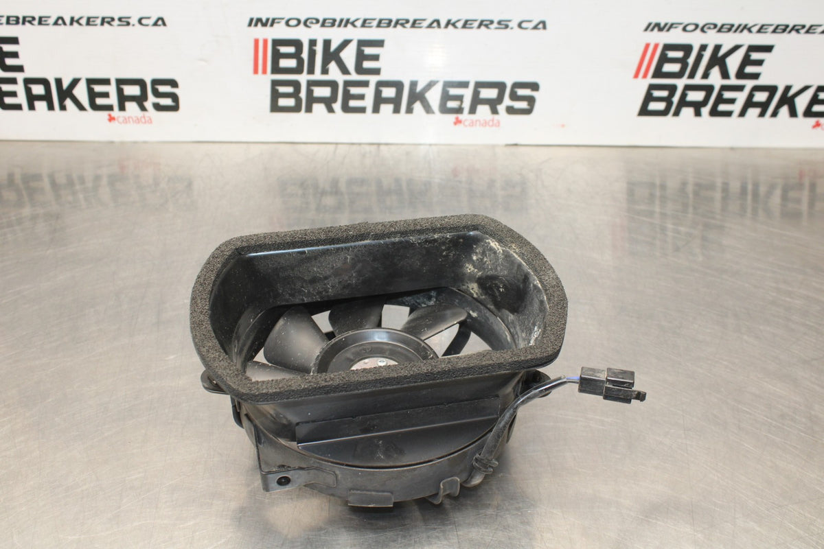 15 SUZUKI BOULEVARD C50 ENGINE RADIATOR COOLING FAN BB775