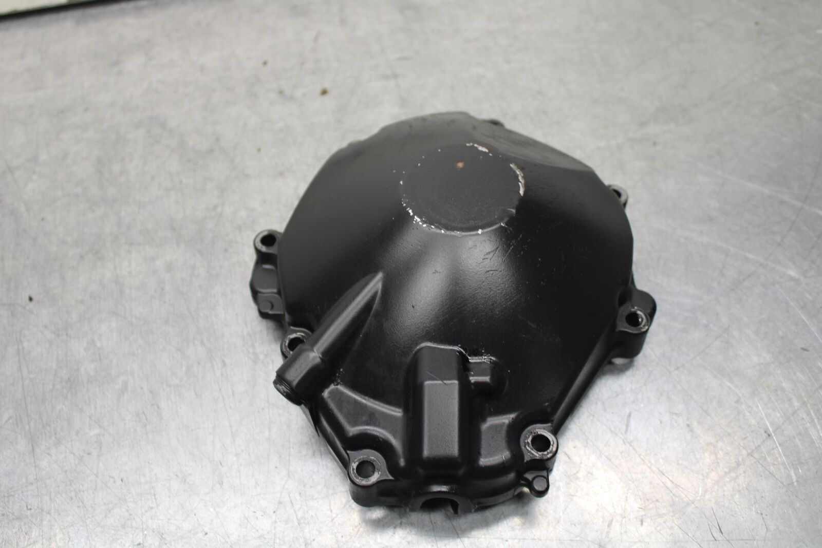 2011 Suzuki GSXR1000 STATOR MAGNETO ALTERNATOR GENERATOR COVER 11351-47H00 BB96